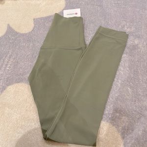 Lululemon Align High-Rise Pant 25” size 0, color: rosemary green
